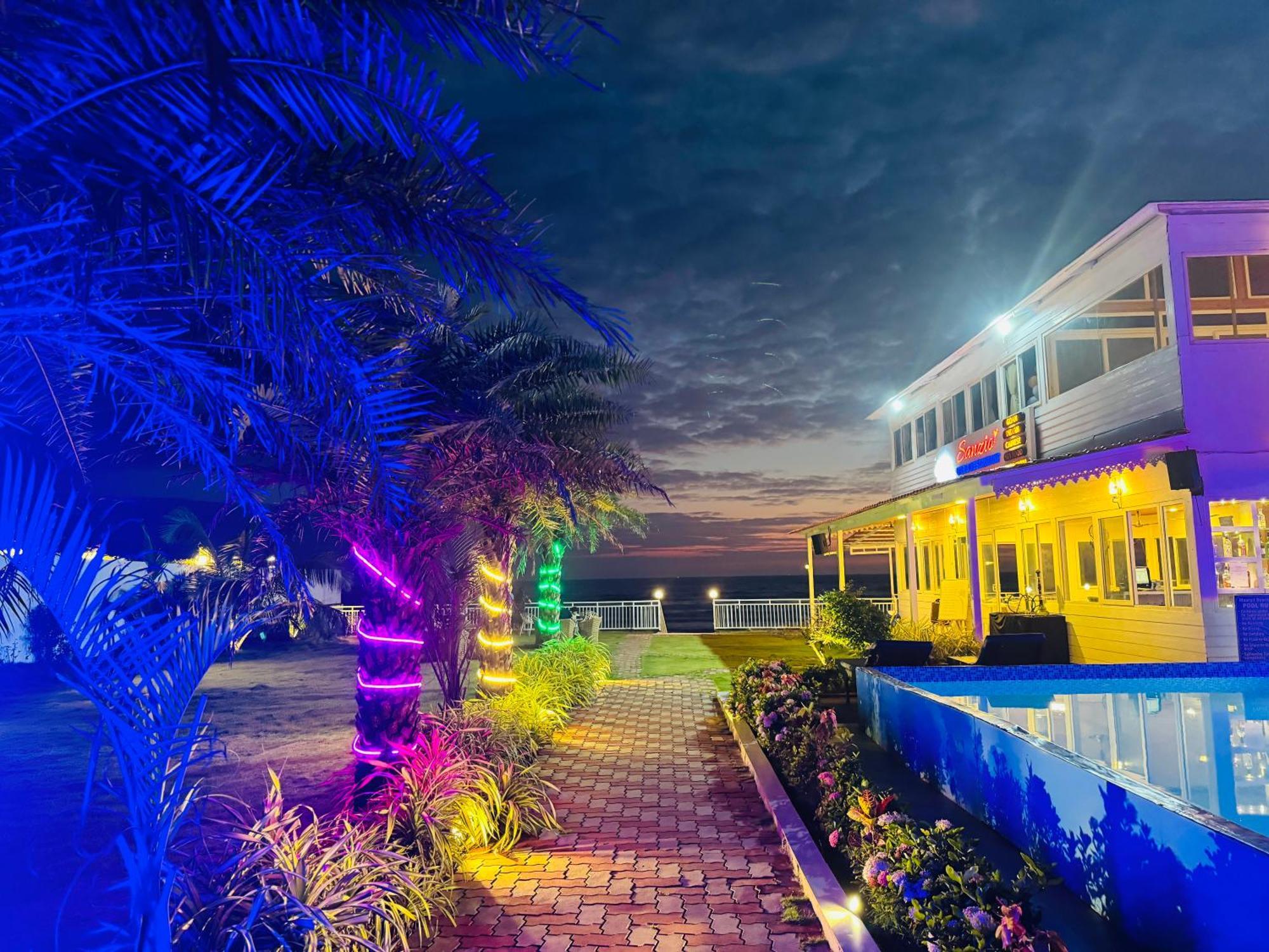 Maargit Beach Resort Mandrem Exteriör bild