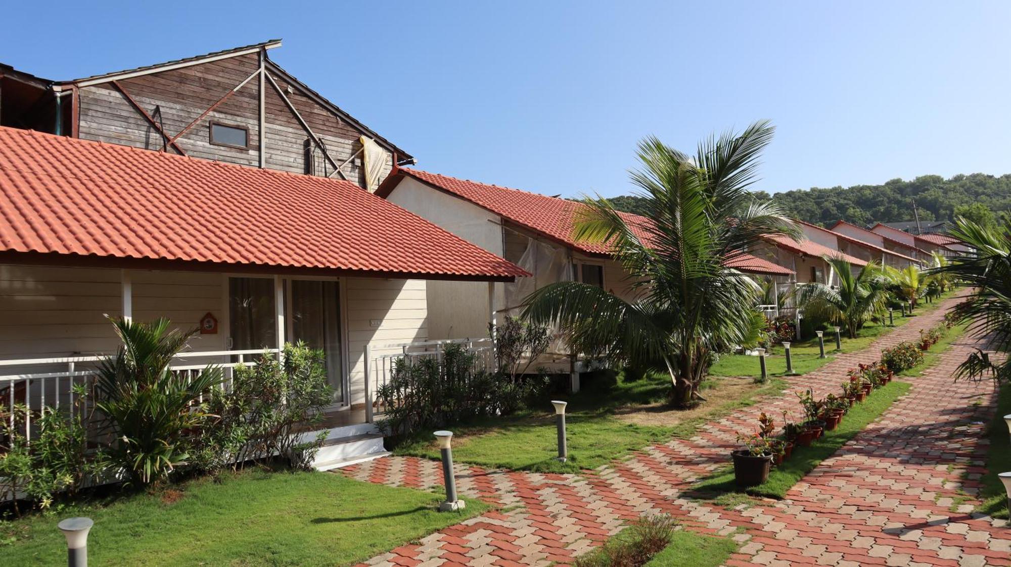 Maargit Beach Resort Mandrem Exteriör bild
